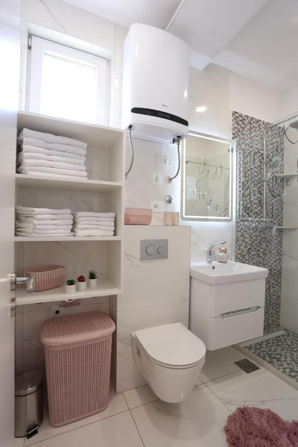 Adorable Apartment Ena Kaštela Buitenkant foto